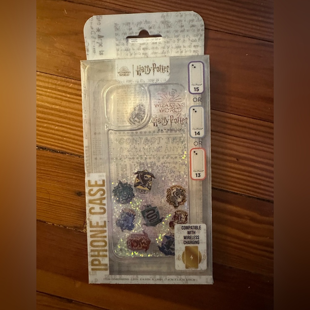 Warner Bros. Harry Potter iPhone Case - Glitter and Crest Design